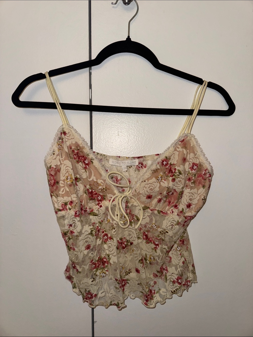 Floral Lace Tie-Front Cami Top in Cream and Pink